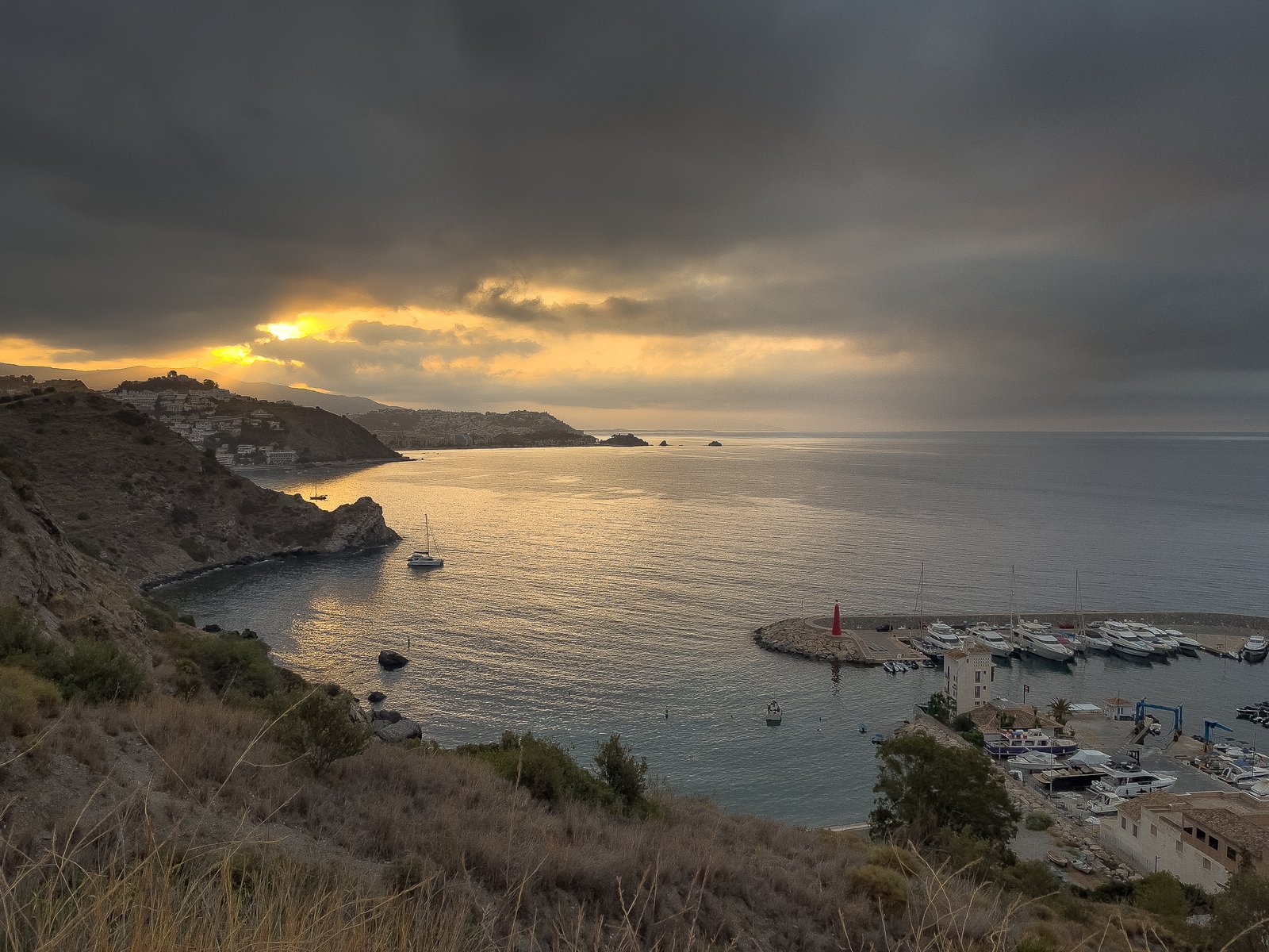 Marina del Este y Mediterráneo